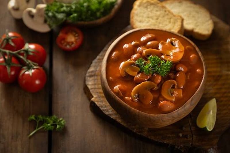 تصویر 4 از کنسرو لوبیا چیتی با قارچ مناسب وعده های غذایی آماده